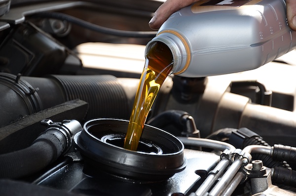 What Type of Engine Oil Is Best For My Car?